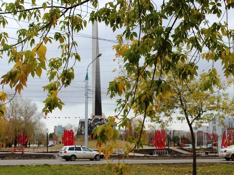 Изображение 7 для «В Иркутске построена стела Город трудовой доблести»