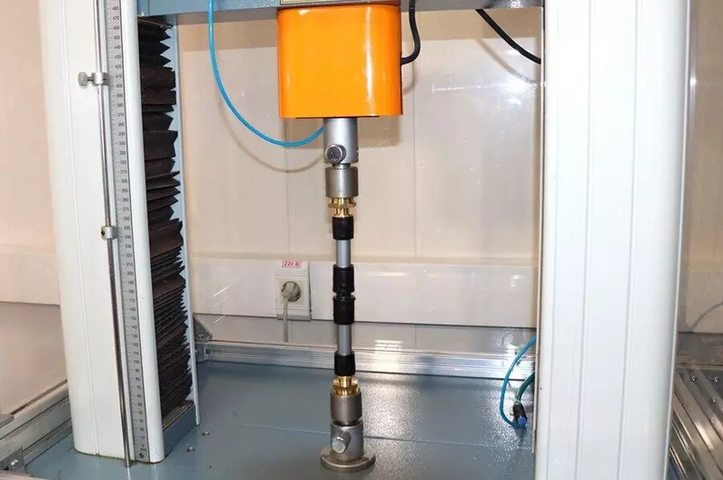 процесс испытания фитингов