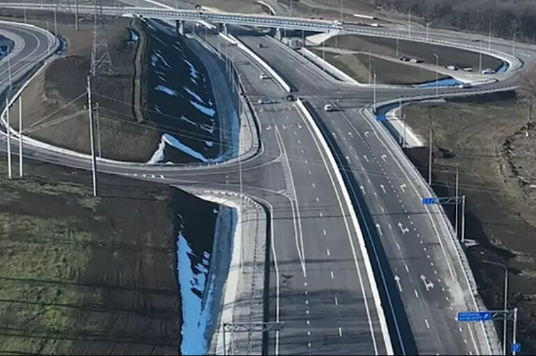 Иллюстрация 1 для поста «Дорожное строительство: В Чечне открыли новый участок трассы в обход Гудермеса»