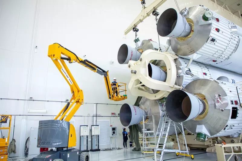 3 для публикации «ракетостроение: На космодроме Восточный продолжаются работы с ракетой Ангара НЖ»