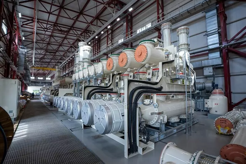 Картинка 1 для статьи «Российские проекты за рубежом: На АЭС Аккую ввели комплектное распределительное устройство для первого энергоблока»