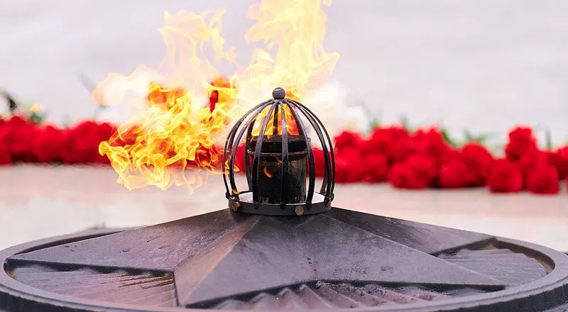 Картинка #20 для поста «Новые мемориалы и памятники открылись в Сибири в честь 80 летия Победы»