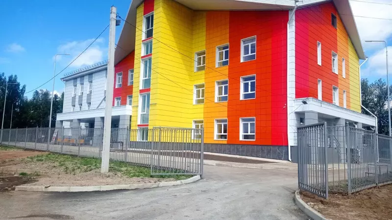 Иллюстрация №3 для «Приангарье: В приангарском посёлке Залари построена детская поликлиника»