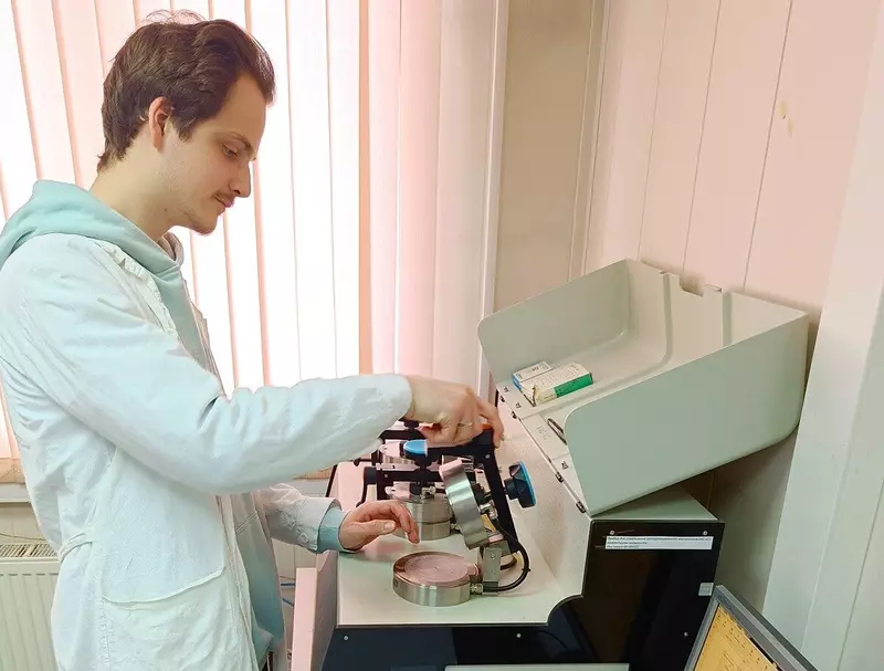 Установка по определению газопроницаемости