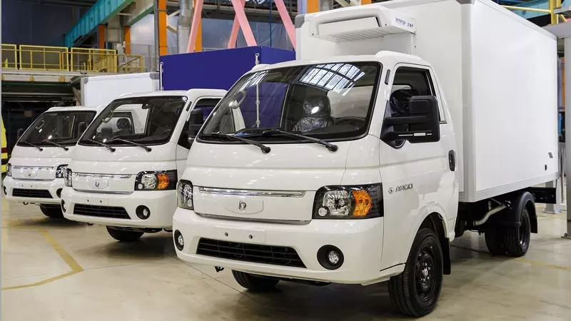 Фото №4 для публикации «В Татарстане начато производство лёгких коммерческих автомобилей Атлант и Арго»