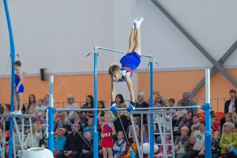 Фото #8 для статьи «В Тобольске открылся Центр гимнастики»