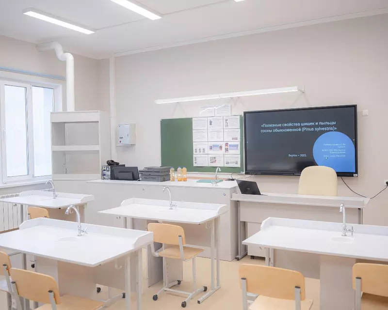 Иллюстрация 2 для «Якутск: В Якутске в школе 5 открылось дополнительное здание на 274 места»