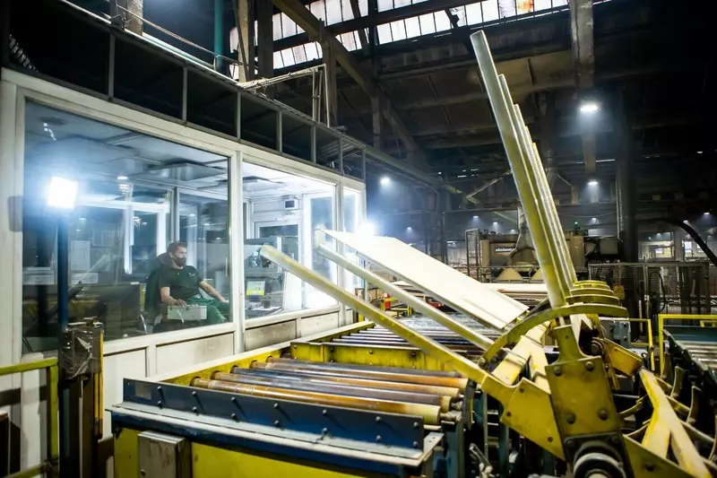 #1 для новости «Модернизация: Свеза в Верхней Синячихе перешла на малоотходное производство»