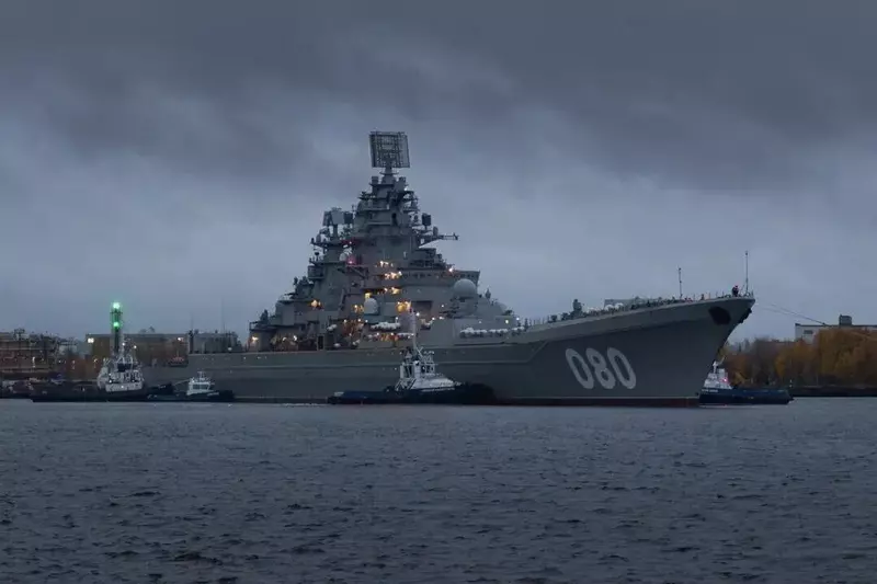 #2 для статьи «ВМФ: Новые фотографии модернизированного крейсера Адмирал Нахимов проекта 11442М»