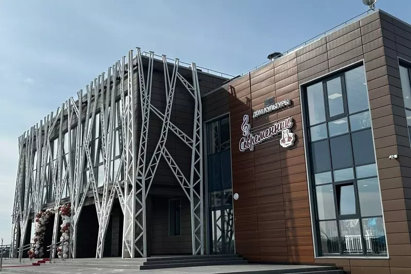 Новый дом культуры и музей открылись в Иркутской области