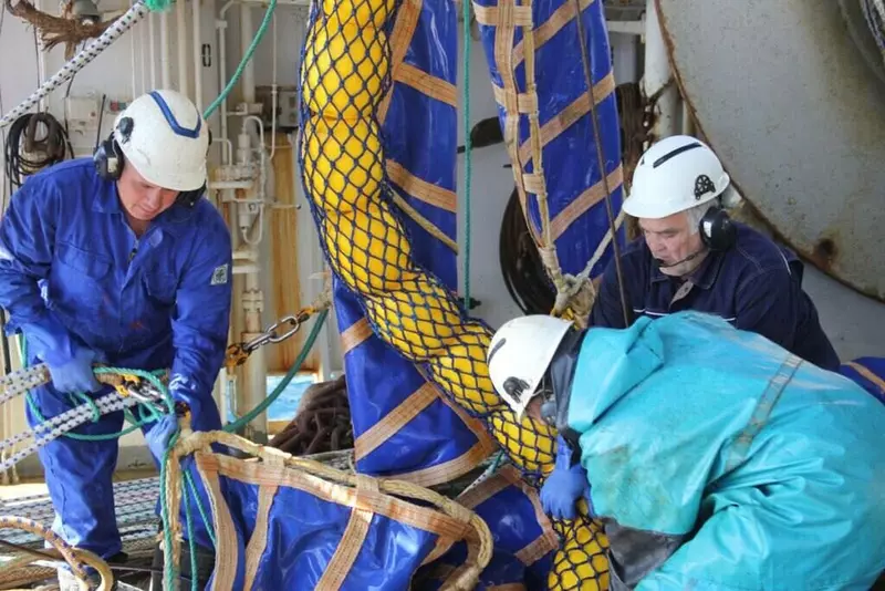 #6 для новости «Дальний Восток: Активный промысел иваси на Дальнем Востоке потребовал увеличения ее возможного вылова»