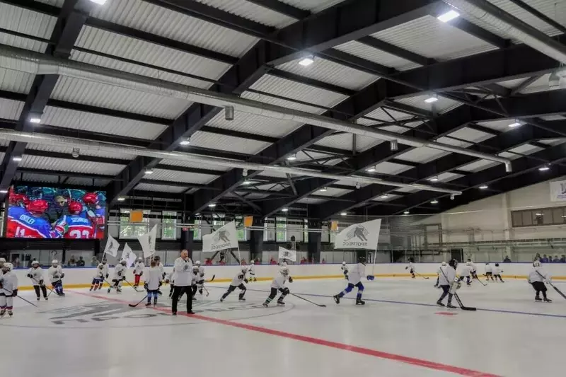 Изображение 5 для поста «В Бийске открыли ледовую арену Прогресс»