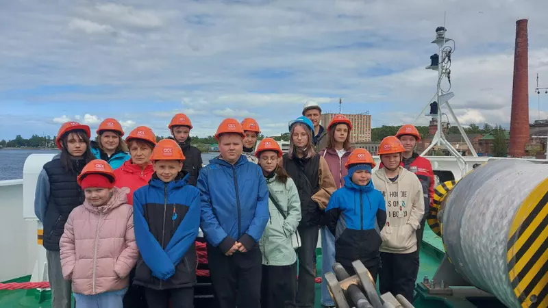 Иллюстрация 2 для публикации «судостроение: Дети в гостях у родителей»