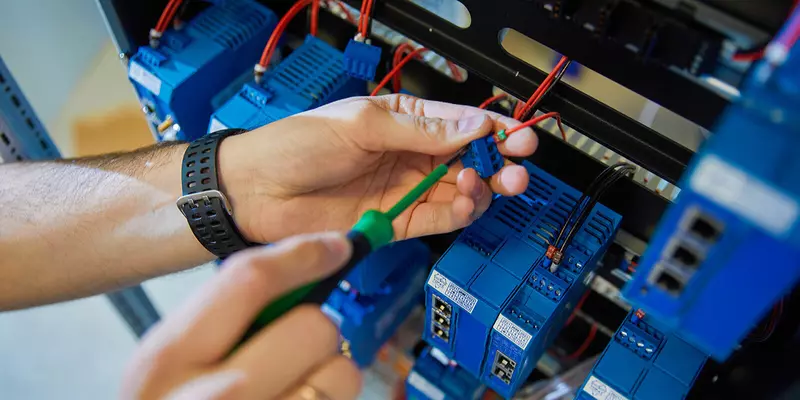 Московский производитель разработал модуль индикации аварийных ситуаций в электросетях