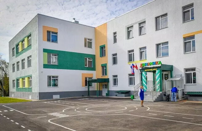 1 для новости «Детские сады и школы: Новый детский сад открыли в Перми»