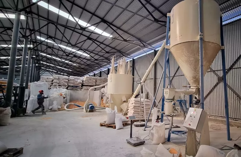 Картинка #1 для новости «Новые и модернизированные предприятия агропрома: Комбикормовый завод построили в Приморье»