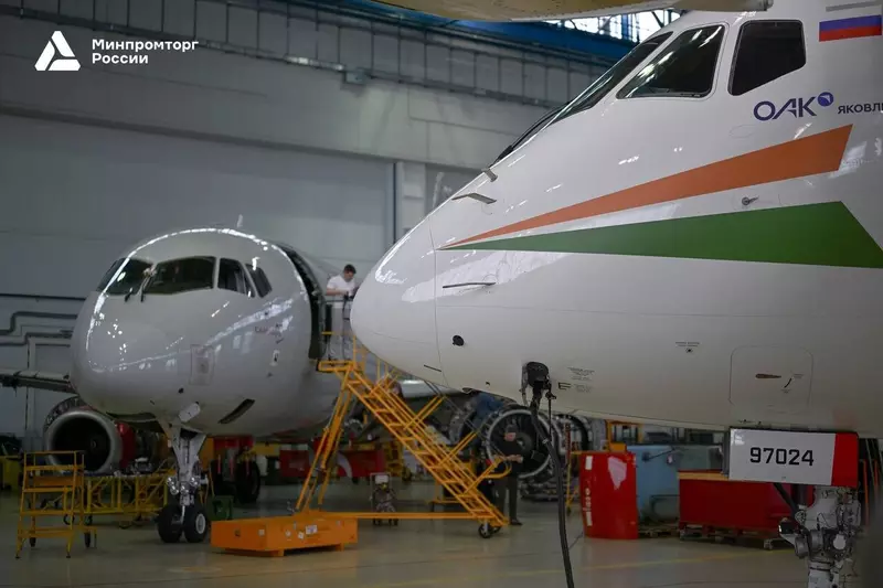 Картинка №2 для «Минпромторг: 100 получил полностью российский интерьер»