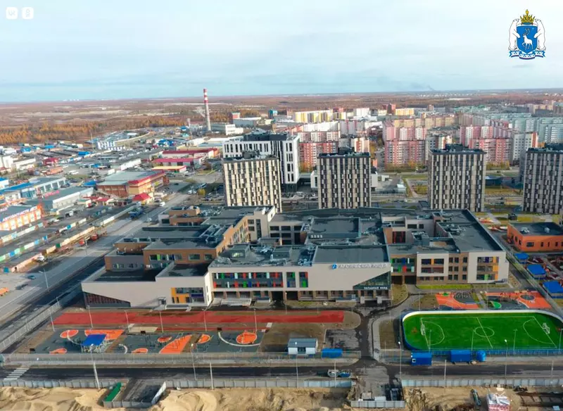 Изображение 3 для поста «ЯНАО: Крупнейшая школа Ямала открылась в Новом Уренгое»