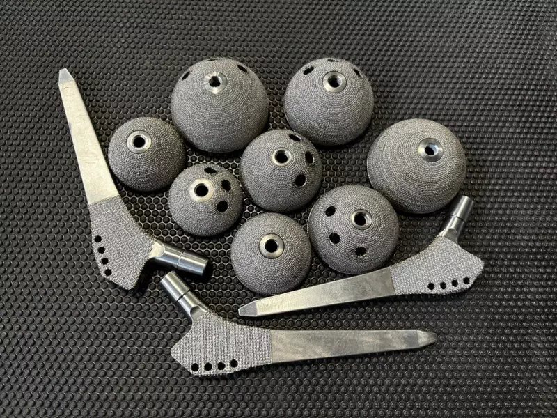 №2 для поста «НИОКРы: Лазерные технологии в ортопедии серийное производство пористых имплантатов»