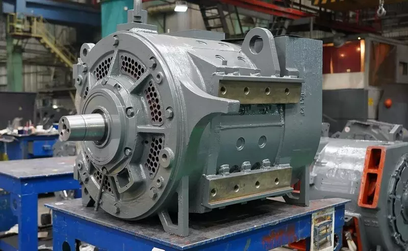 Асинхронный тяговый электродвигатель ДТА 125 получил сертификат Таможенного союза