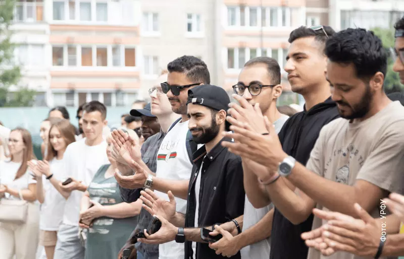 #2 для «образование: Завершено строительство 16 этажного общежития УрФУ»