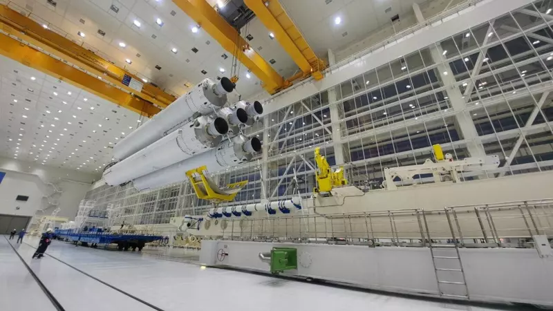 Иллюстрация 2 для статьи «космонавтика: Макет Ангара НЖ готов к вывозу на стартовый комплекс»