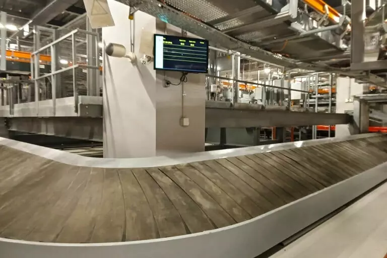 Картинка #10 для «В аэропорту Домодедово открыт новый сегмент международного терминала»