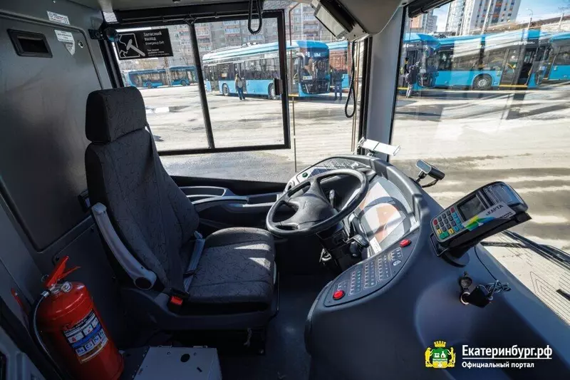 №2 для поста «: »