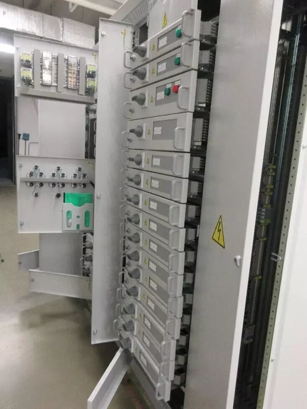 Фото #6 для статьи «комплектные распределительные устройства: Нижегородский завод АРУМ освоил производство конструктива НКУ мирового уровня»