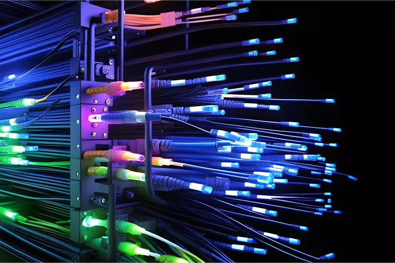 Швабе представил результаты последних научных достижений на конференции ФОТОНИКА 2023