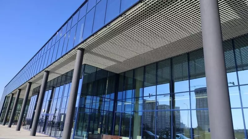 Фото 8 для поста «В Симферополе открыли Дворец водных видов спорта»