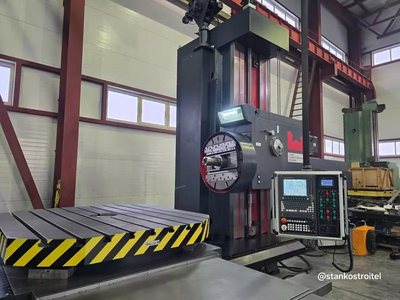 Горизонтально-расточной станок 2а636Ф3