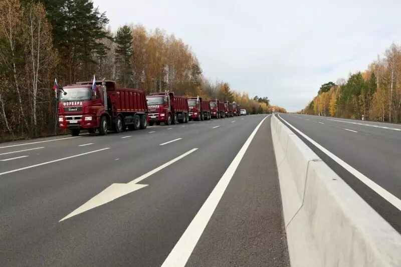 Фото 10 для публикации «Три участка федеральных трасс в Сибири и на Урале открыты для движения»