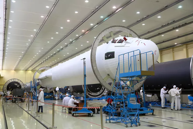 Картинка #4 для «Ангара-А5: Первая летная ракета носитель Ангара А5 отправлена на космодром Восточный»