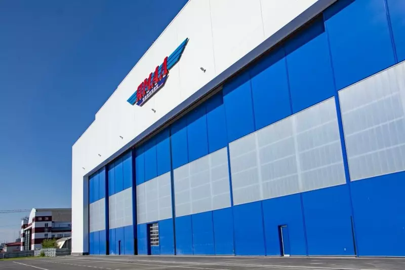 Картинка №1 для статьи «Авиация: Авиакомпания Ямал открыла ангар на территории тюменского аэропорта»