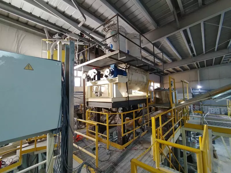 Фото #2 для статьи «смеситель сухих смесей: Импортозамещение в строительной индустрии установлен новый смеситель на заводе Кнауф»