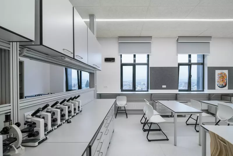 Иллюстрация №13 для новости «Лицей 1 им»