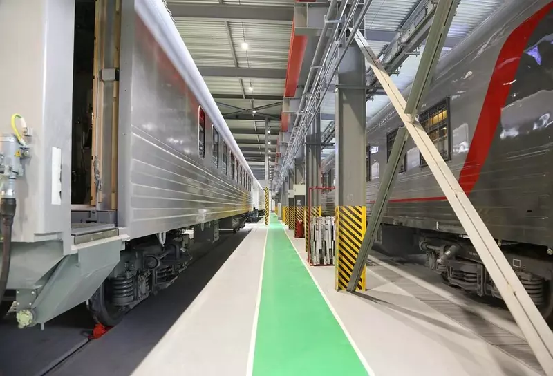 Изображение 2 для «вагоностроение: На ТВЗ запущен в эксплуатацию цех новой техники»