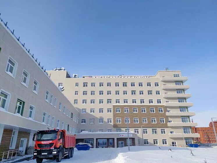 Картинка 8 для публикации «В Новом Уренгое открылся хирургический корпус больницы»