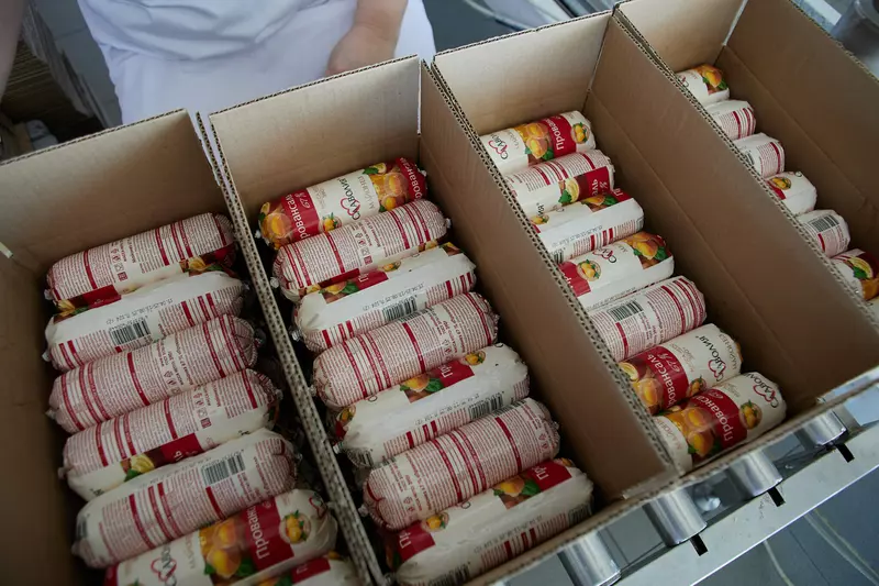 Фото 9 для новости «От сырья до прилавка репортаж с завода Славолия Групп в ДНР»