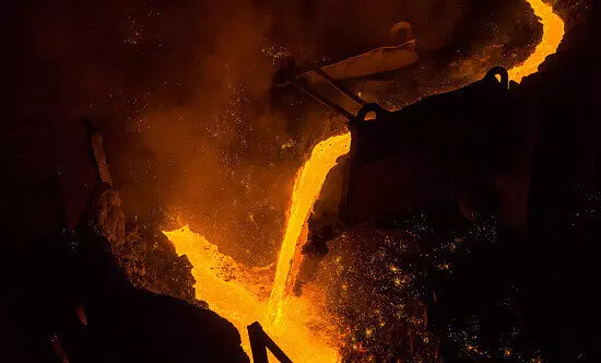 В Гурьевске начали делать особо прочную сталь для мостов и высоток