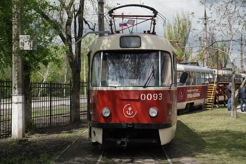 Фото №1 для «Транспорт: В Мариуполе запущено движение трамваев»