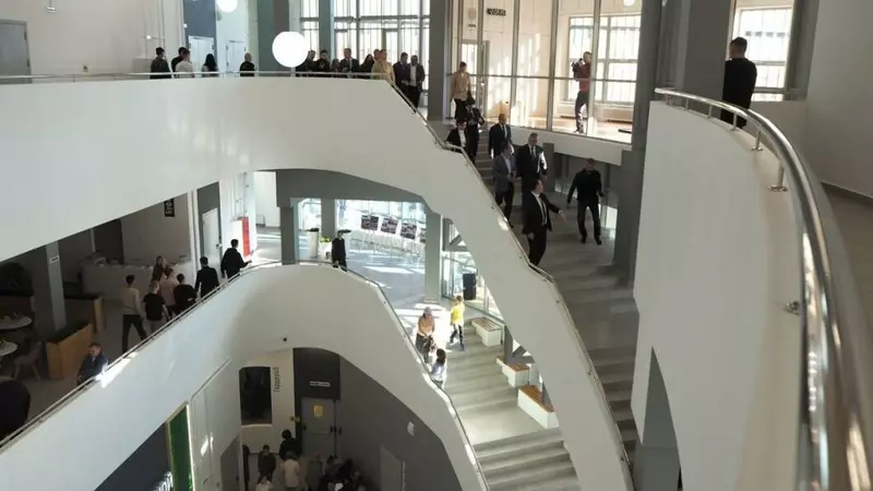 #9 для «В Тобольске открылся Центр гимнастики»