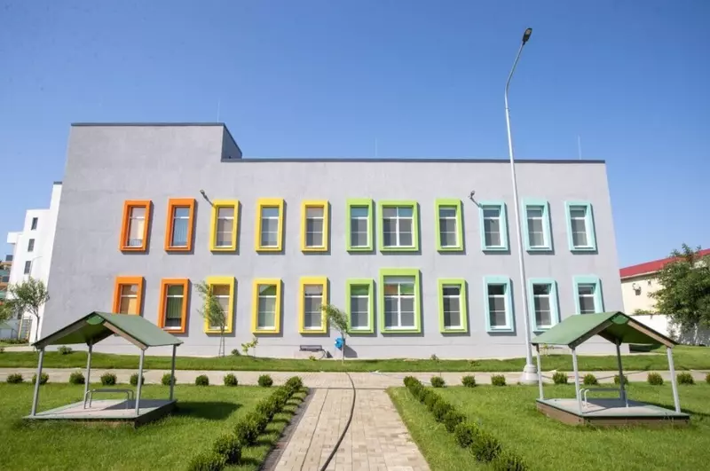 #4 для поста «В Анапе открыли новый детский сад Песковичок на 240 мест»