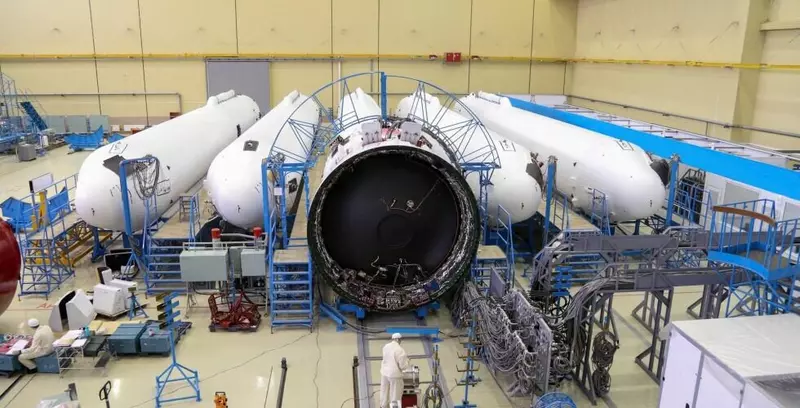 Изображение #1 для статьи «Космонавтика: Первая летная ракета Ангара А5 для Восточного проходит контрольные испытания»