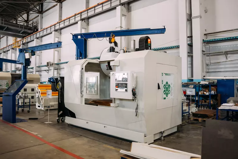 Картинка 2 для новости «станок: Новый фрезерный станок Саста российского производства»