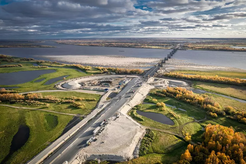 Картинка №6 для новости «Строительство второго моста через реку Обь в Сургуте итоги летнего сезона 2024 года»