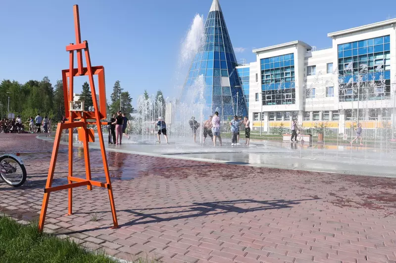 Губкинский, фонтан "Концертный"
