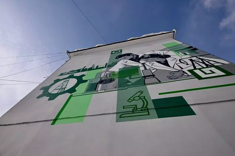 Фото №6 для «Роддом с уникальными дизайнерскими палатами открыли в Первоуральске Свердловской области»