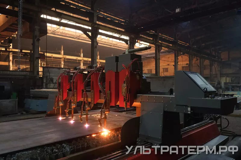 Портальный станок плазменной и газовой резки ULTRATHERM MTRP-2060 с 4 газовыми резаками